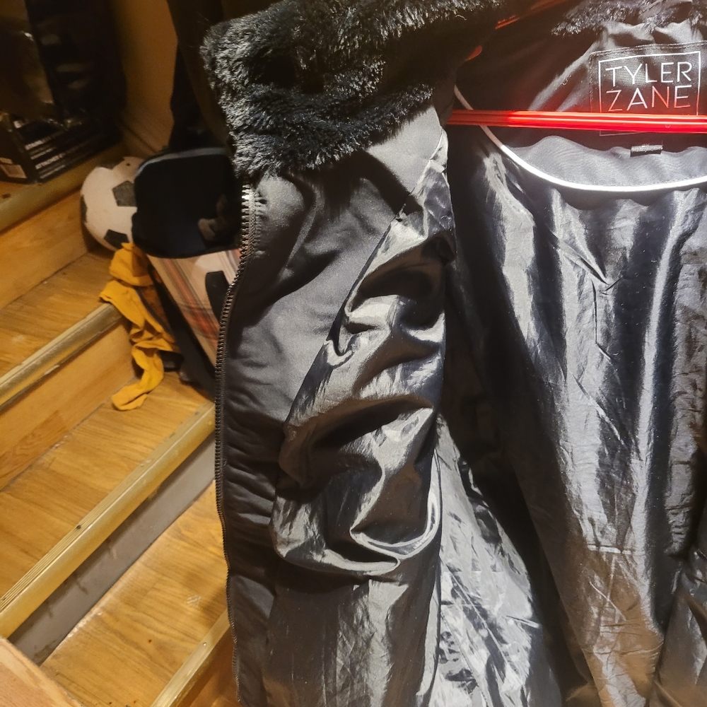 Jacket - Picture 15 of 16